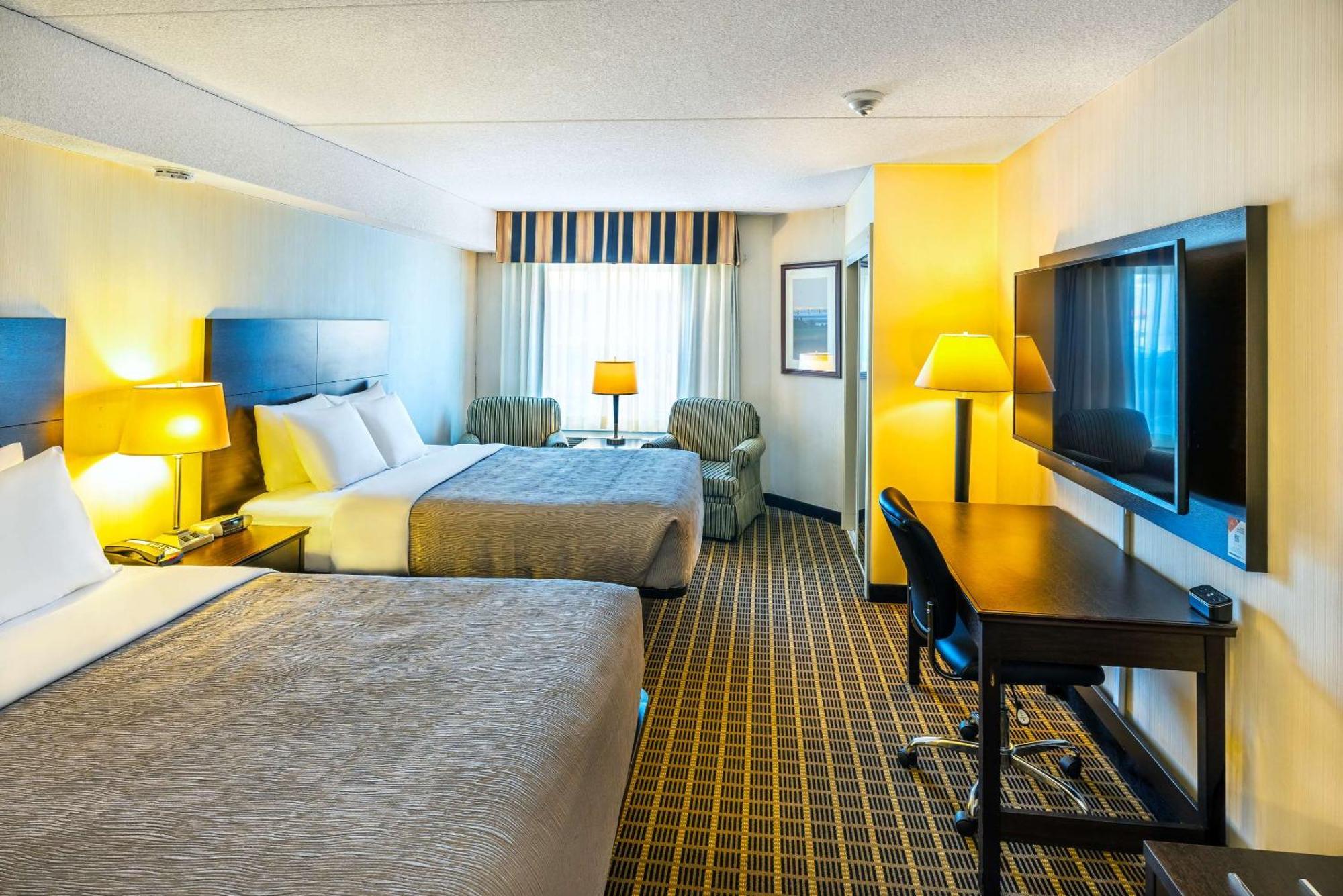 Quality Inn & Suites Garden Of The Gulf Summerside Dış mekan fotoğraf